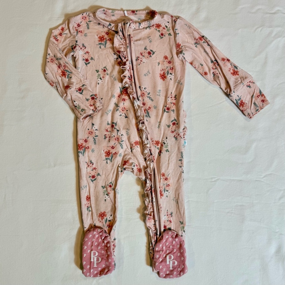 Posh Peanut Ruffle Zipper Footie Girls 3-6M London Bamboo Ruffled Sleeper Pajama